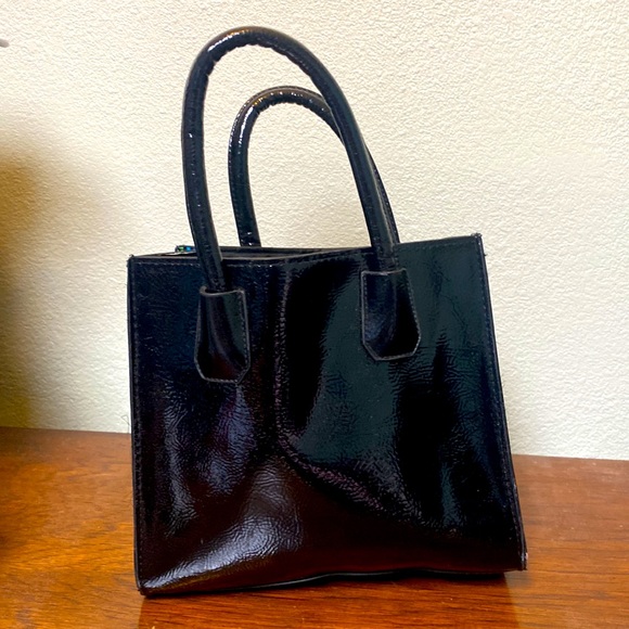 Super Cute Black Boxy Handbag Rainbow Colors on Both Sides Non Leather M… - Picture 3 of 9